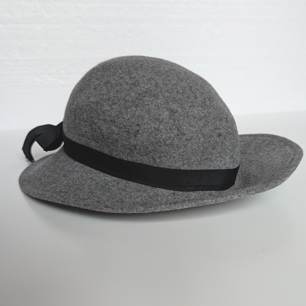 Lancaster Gray 100% Wool Felt Cloche Hat Black Grosgrain Bow‎ Made in USA Womens